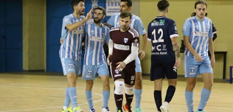 Vitulano Drugstore Manfredonia, beffa a Mola: 2-2 con il Bulldog Capurso